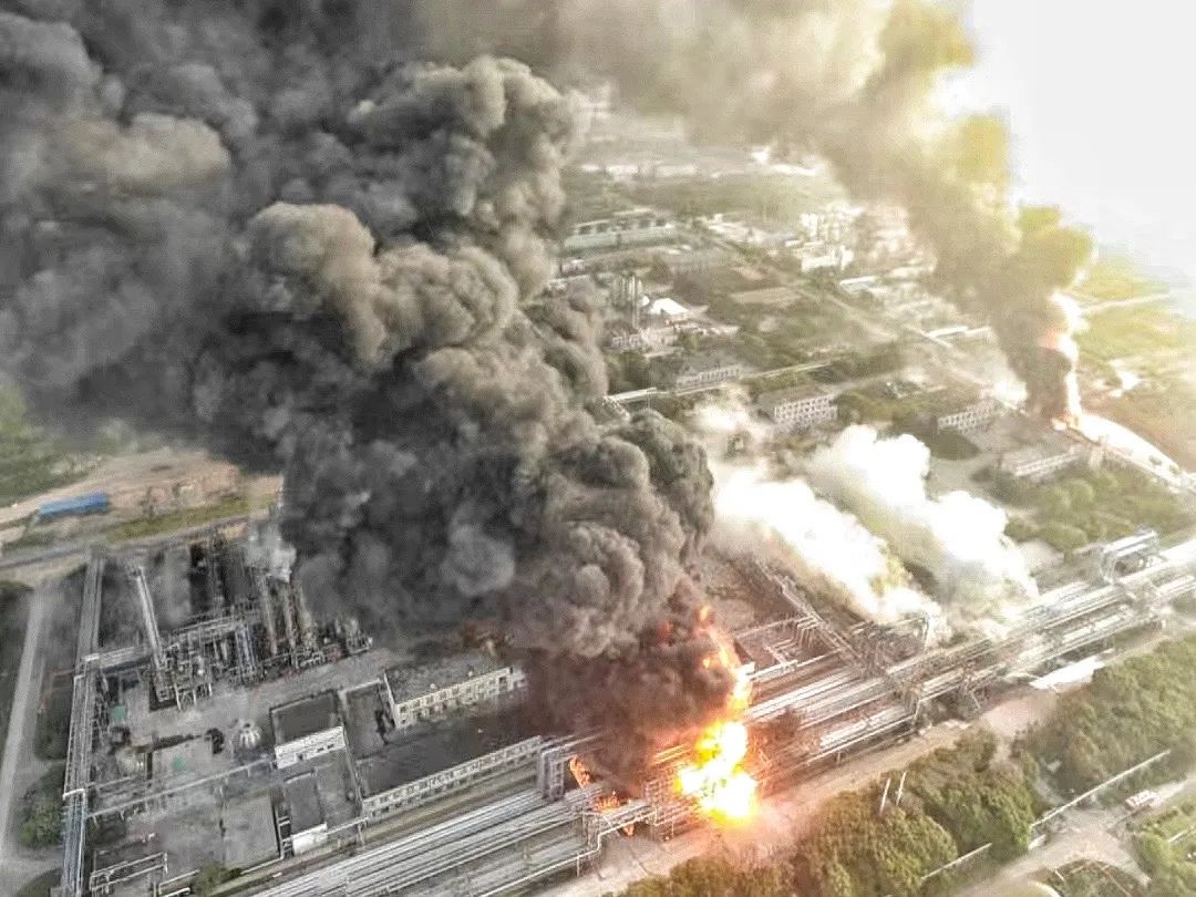 Shanghai Petrochemical Fire’s Impact: Indirect Losses Largely Outweigh Direct Losses