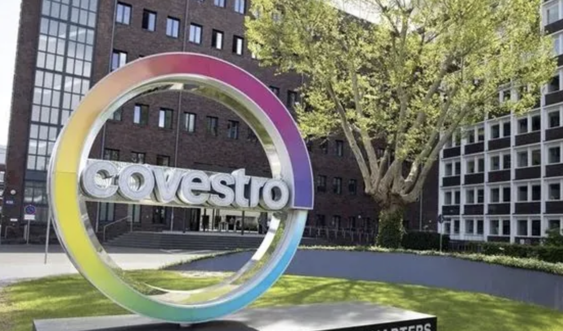 Dr. Rainer Seele Assumes Chairmanship of Covestro  Supervisory Board – Dr. Richard Pott Steps Down